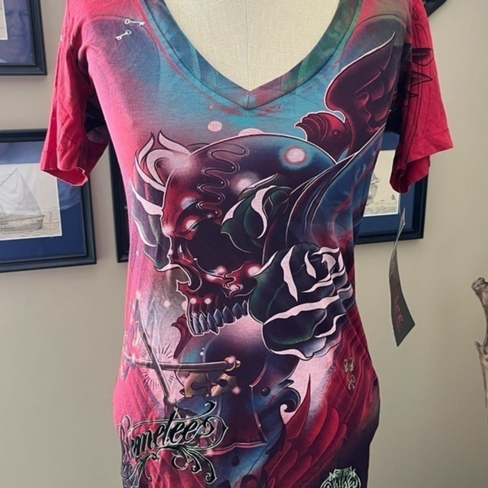Women's Long Sleeve Graphic V-Neck Tee - Red Teal